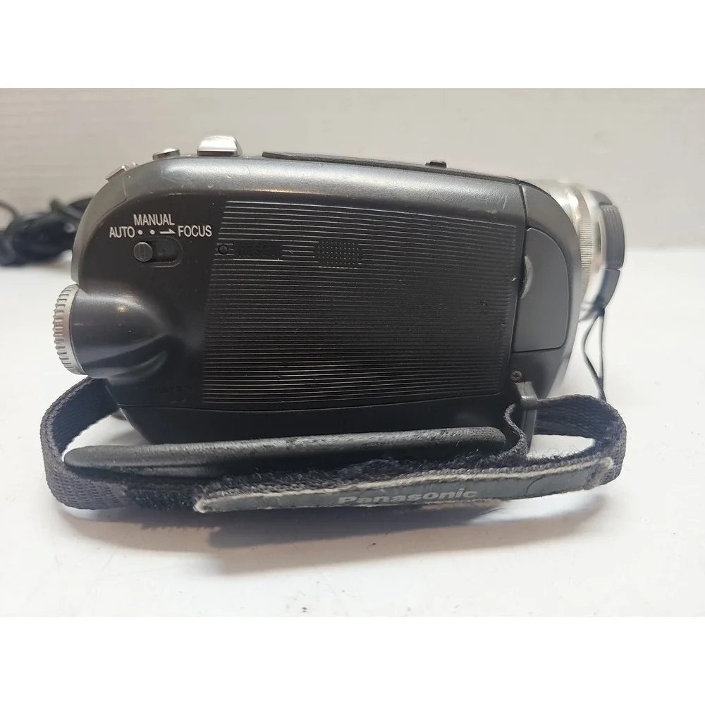 Panasonic PV-GS320 Mini DV Camcorder **for Parts Or Repair